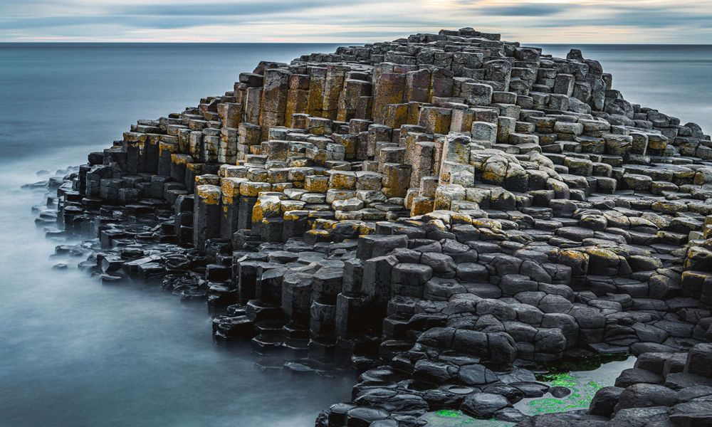 Giant’s Causeway: Jalan Menuju Negeri Raksasa