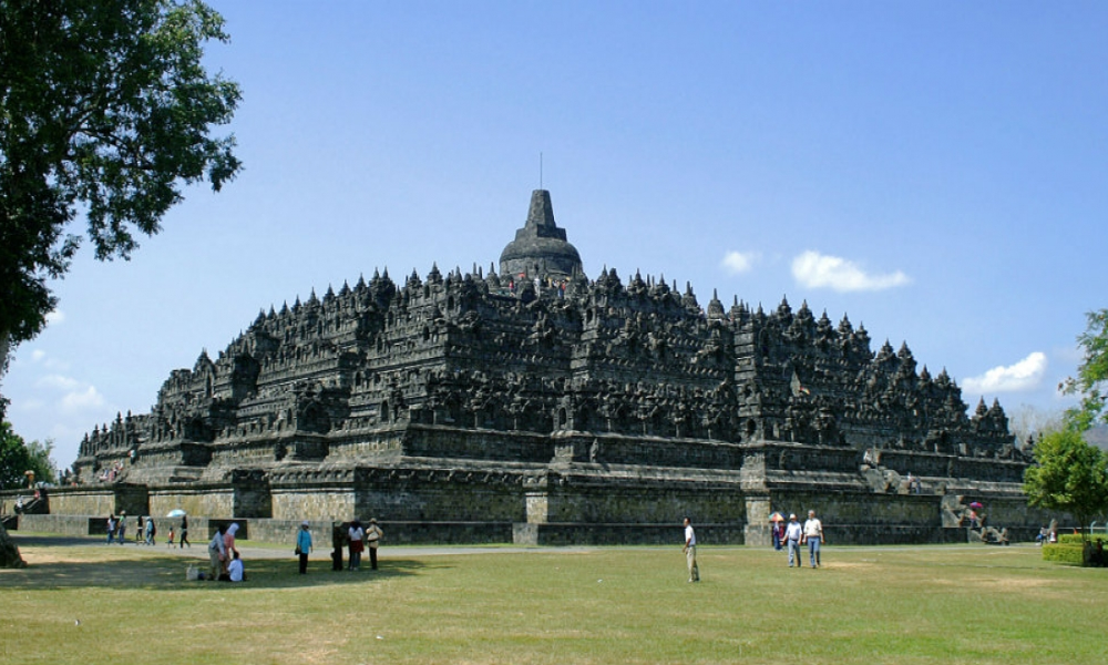 Sejarah Candi Borobudur: Keajaiban Dunia dari Tanah Jawa